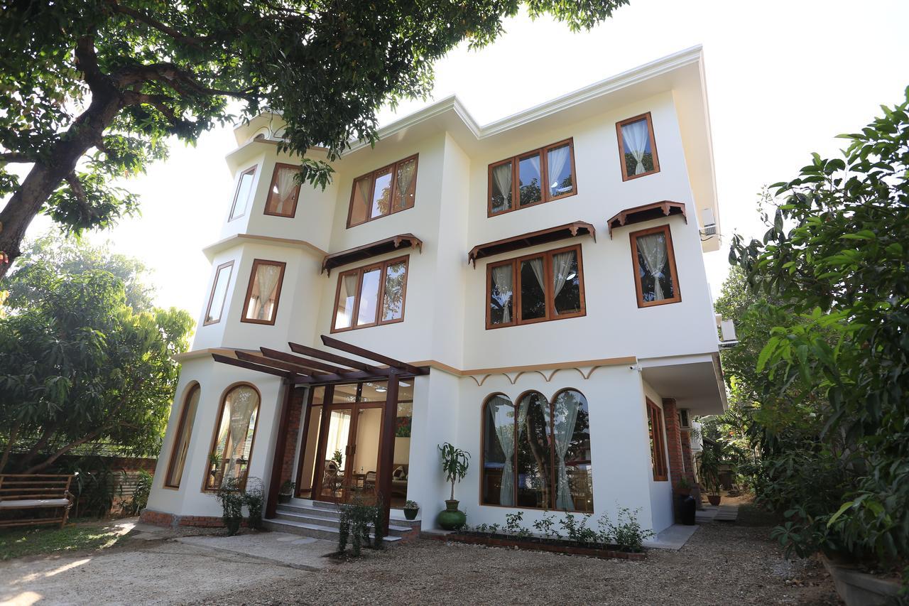 Mango Hill Inn Rangun Kültér fotó