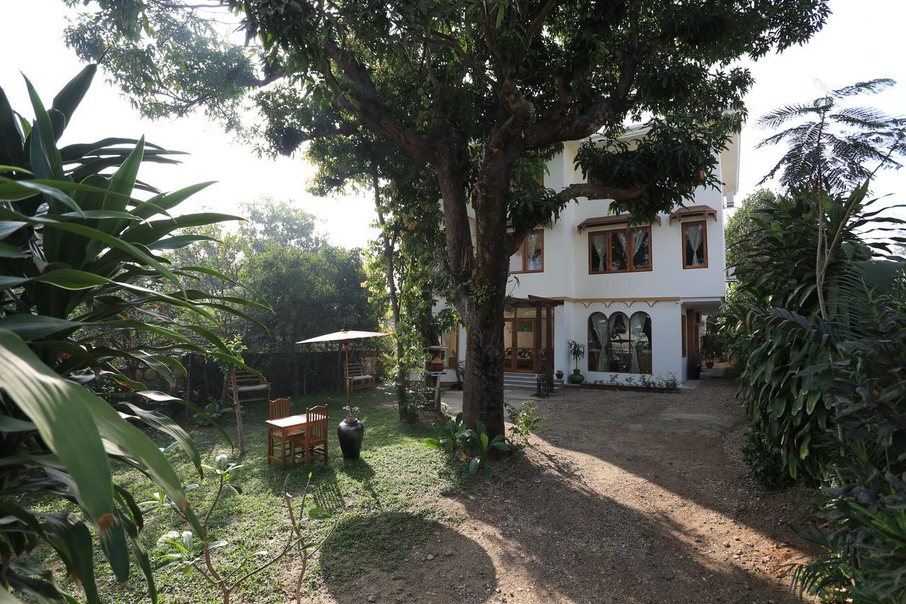 Mango Hill Inn Rangun Kültér fotó