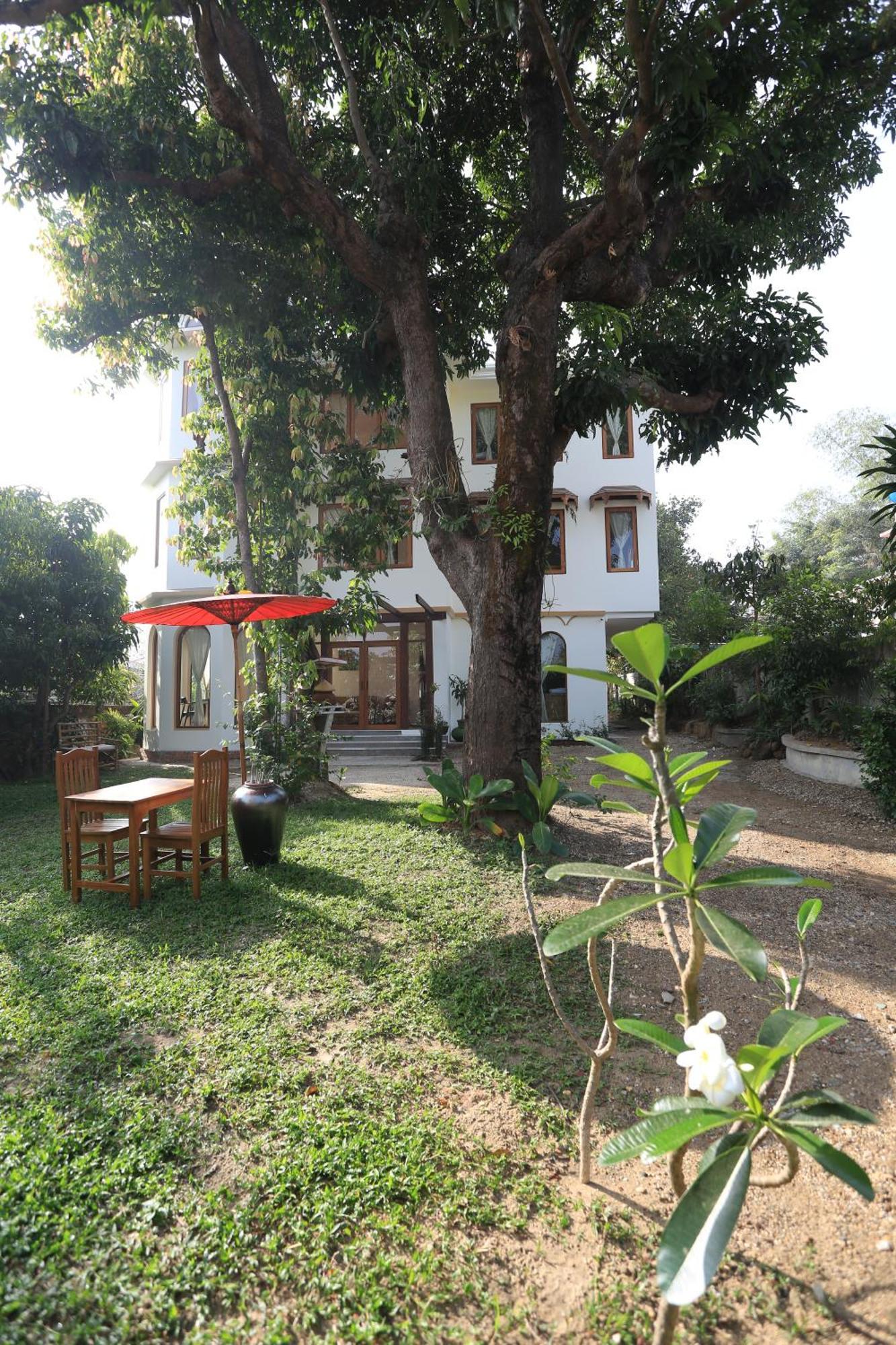 Mango Hill Inn Rangun Kültér fotó