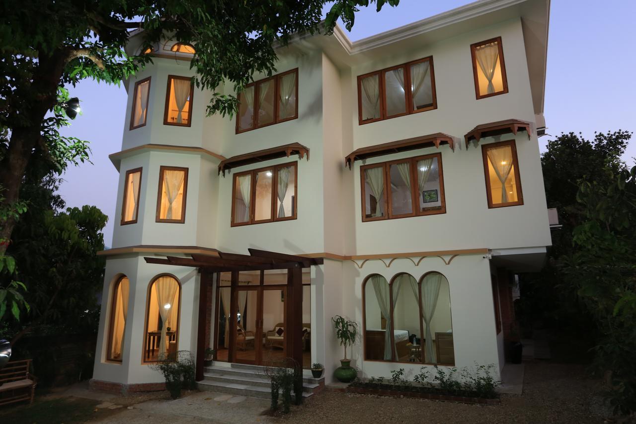 Mango Hill Inn Rangun Kültér fotó