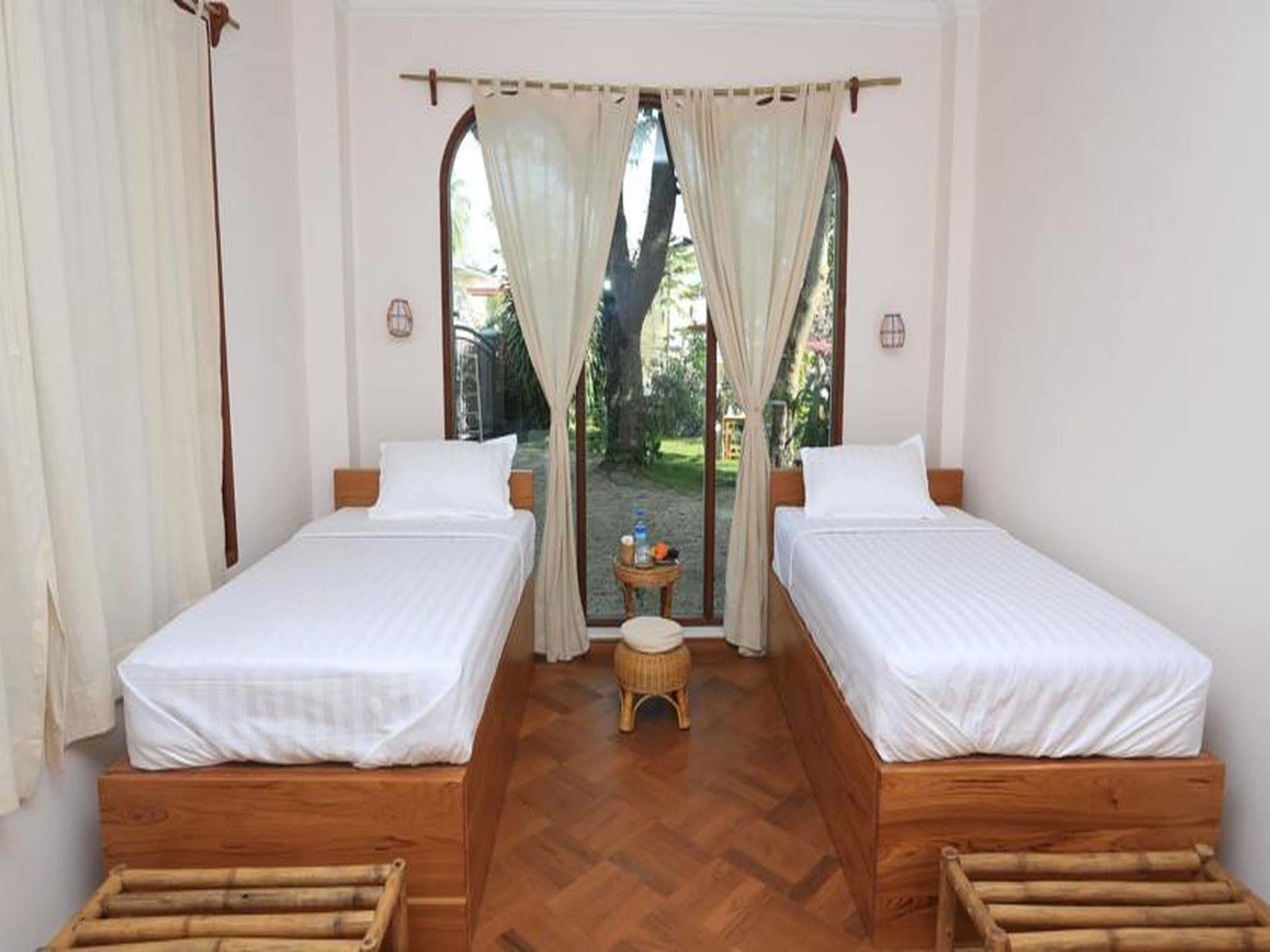 Mango Hill Inn Rangun Kültér fotó